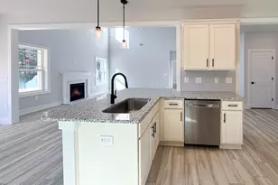 82 Northwood Dr, Fuquay Varina, NC 27526 - Photo 8