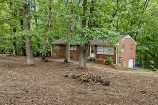 106 Markham Dr, Chapel Hill, NC 27514 - Photo 8