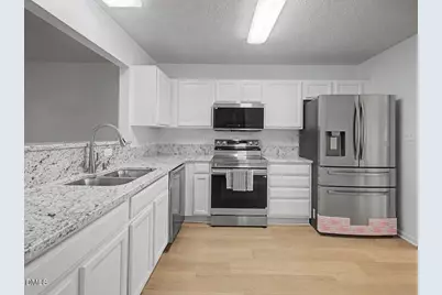 4805 Tanglewood Oaks Street, Raleigh, NC 27610 - Photo 16