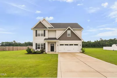 8 Sanford Lane, Dunn, NC 28334 - Photo 2