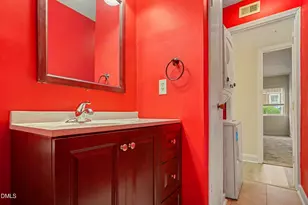 7010 Longstreet Dr, Raleigh, NC 27615 - Photo 16