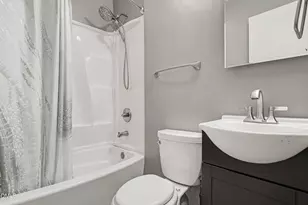 7010 Longstreet Dr, Raleigh, NC 27615 - Photo 28