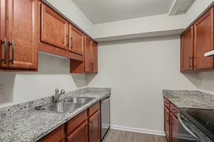 7010 Longstreet Dr, Raleigh, NC 27615 - Photo 10