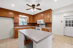 5917 Scalybark Rd, Durham, NC 27712 - Photo 16