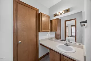 2004 Saddlegate Ct, Greensboro, NC 27407 - Photo 18