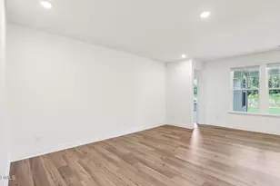 549 Hipwood Dr, Zebulon, NC 27597 - Photo 10