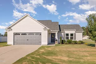 16 Salt Life Pl, Four Oaks, NC 27524 - Photo 2