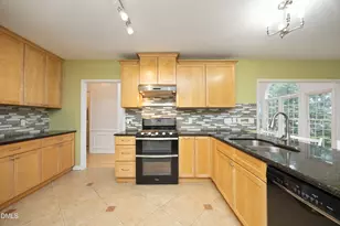 105 Swiss Lake Dr, Cary, NC 27513 - Photo 8