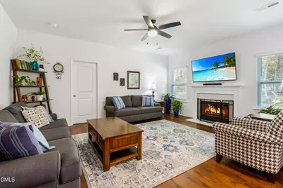 432 Bent Willow Drive, Clayton, NC 27527 - Photo 2