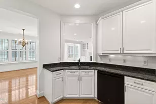 2813 Market Bridge Ln, Raleigh, NC 27608 - Photo 12