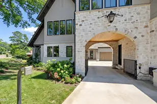 906 Brooks Ave, Raleigh, NC 27607 - Photo 4