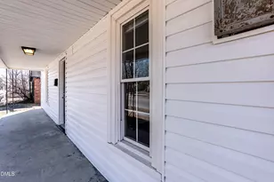 1005 W Thomas St, Rocky Mount, NC 27804 - Photo 6