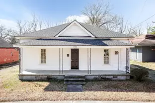 1005 W Thomas St, Rocky Mount, NC 27804 - Photo 2