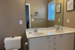 2044 Metacomet Way, Raleigh, NC 27604 - Photo 8