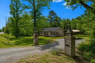 2528 Dalton Mill Rd, Bullock, NC 27507 - Photo 2
