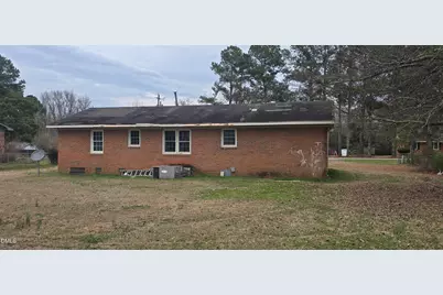 515 Nc-71 Hwy, Maxton, NC 28364 - Photo 6