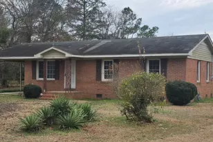 515 Nc-71 Hwy, Maxton, NC 28364 - Photo 2