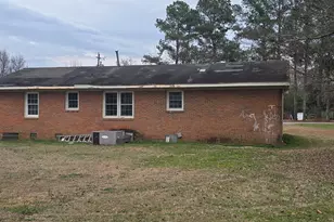 515 Nc-71 Hwy, Maxton, NC 28364 - Photo 10