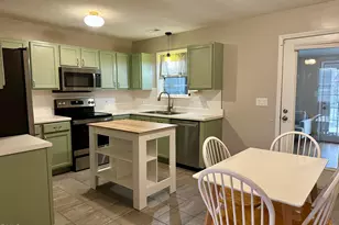 108 Danbury Ct, Willow Springs, NC 27592 - Photo 4