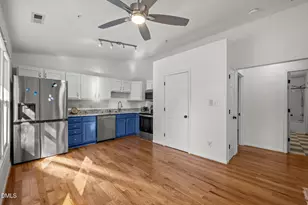 121 Westview Dr, Carrboro, NC 27510 - Photo 6