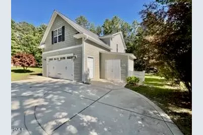 147 Sherwood Lane, Sanford, NC 27332 - Photo 4