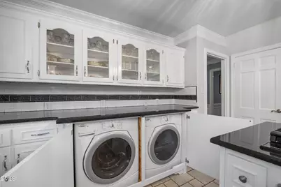 301 Jones Street, Graham, NC 27253 - Photo 16