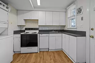 921 St Marys St, Raleigh, NC 27605 - Photo 6