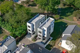 226 Woodsborough Pl, Raleigh, NC 27601 - Photo 32