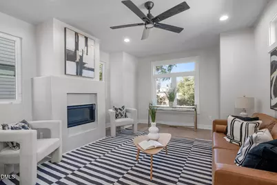 226 Woodsborough Place, Raleigh, NC 27601 - Photo 4