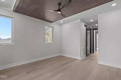 226 Woodsborough Place, Raleigh, NC 27601 - Photo 18