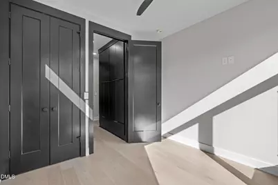 226 Woodsborough Place, Raleigh, NC 27601 - Photo 14