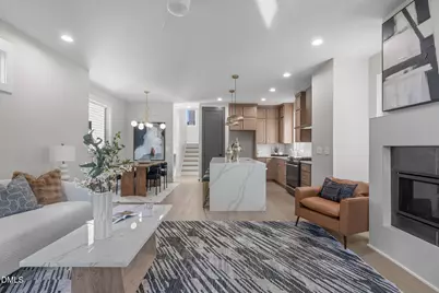 228 Woodsborough Place, Raleigh, NC 27601 - Photo 14