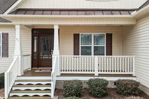 176 Hannah Dr, Clayton, NC 27520 - Photo 8