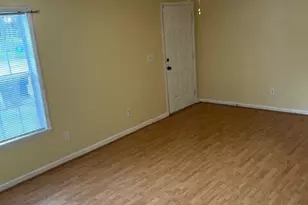 5513 Bringle Ct, Raleigh, NC 27610 - Photo 4