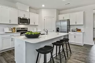 256 Honeydew Dr, Angier, NC 27501 - Photo 6