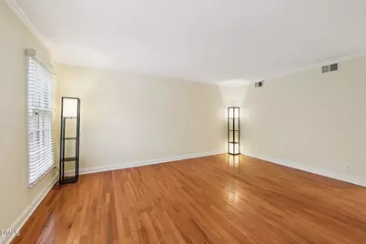 409 Smith Avenue #Unit 105, Chapel Hill, NC 27516 - Photo 4