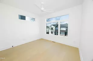 221 Woodsborough Pl, Raleigh, NC 27601 - Photo 26