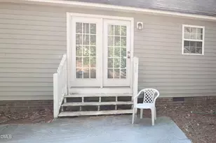 1057 Mailwood Dr, Knightdale, NC 27545 - Photo 4