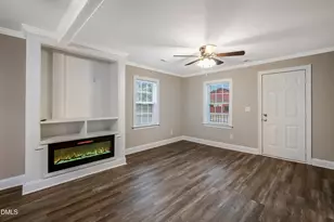 600 E Lizzie St, Selma, NC 27576 - Photo 4