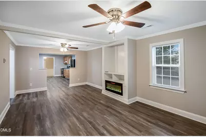 600 E Lizzie Street, Selma, NC 27576 - Photo 6