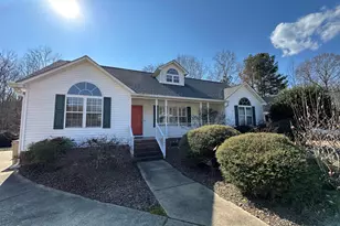 121 Blackthorne Pl, Garner, NC 27529 - Photo 2