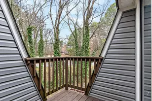 319 Brookberry Cir, Chapel Hill, NC 27517 - Photo 20