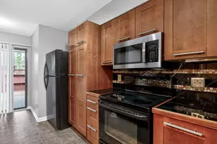 319 Brookberry Cir, Chapel Hill, NC 27517 - Photo 10