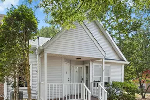 128 St Andrews Ln, Chapel Hill, NC 27517 - Photo 2