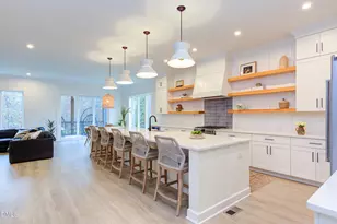 203 Post Oak Rd, Chapel Hill, NC 27516 - Photo 4