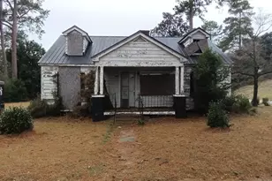 112 N Secrest St, Kinston, NC 28501 - Photo 1