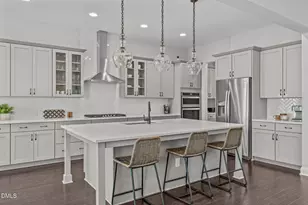 1605 Cavalcade Dr, Cary, NC 27519 - Photo 2