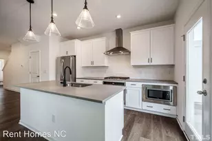 838 Oak Center Dr, Raleigh, NC 27610 - Photo 14