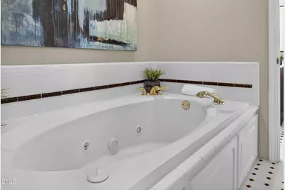 614 Churchill Drive, Chapel Hill, NC 27517 - Photo 56