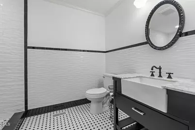 202 W Main Street, Sanford, NC 27332 - Photo 18